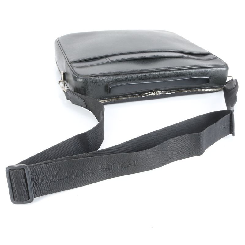 Louis Vuitton Taiga Porte Ordinatour Odessa M30832 2WAY Business Bag Shoulder
