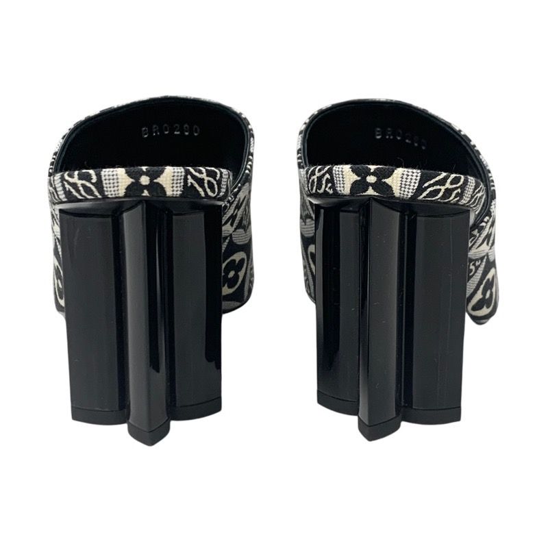 Louis Vuitton Silhouette Line Sandals Shoes Jacquard Fabric Black White Unused