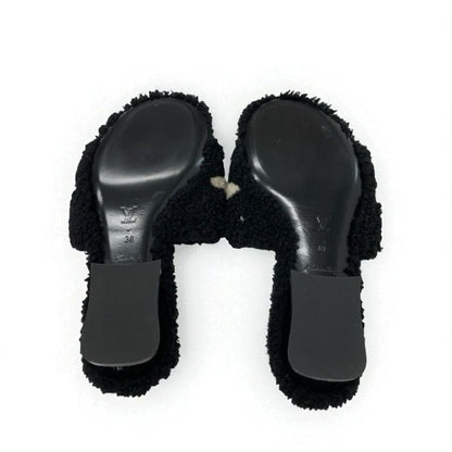 Louis Vuitton Paseo Line Monogram Sandals Shoes Shearling Black White Mule Boa