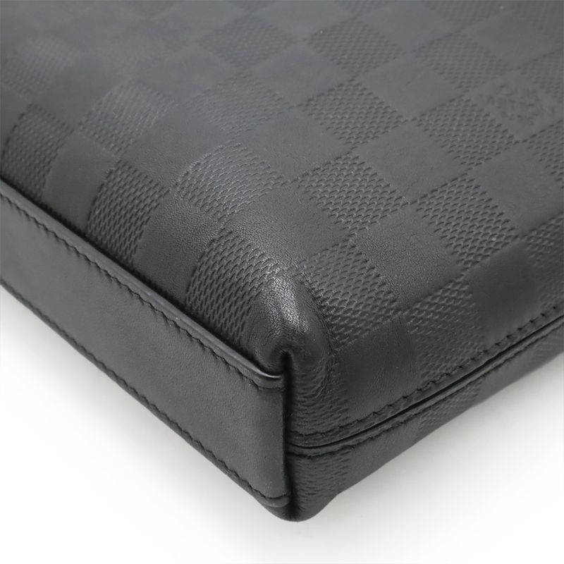 Louis Vuitton Damier Infini Pochette District Shoulder Bag Crossbody Onyx Black