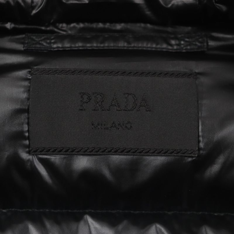 Prada 2022 Sga654 Triangle Logo Triangle Plate Hooded Zip Up Down Jacket Black