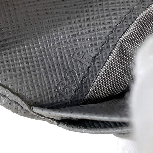 Prada Bifold Wallet Gray 1mv204 Excellent Condition Saffiano Leather Preowned