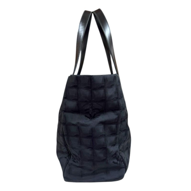 Chanel Tote MM New Travel Tote Bag Nylon Black Women's Chanel Used Chanel