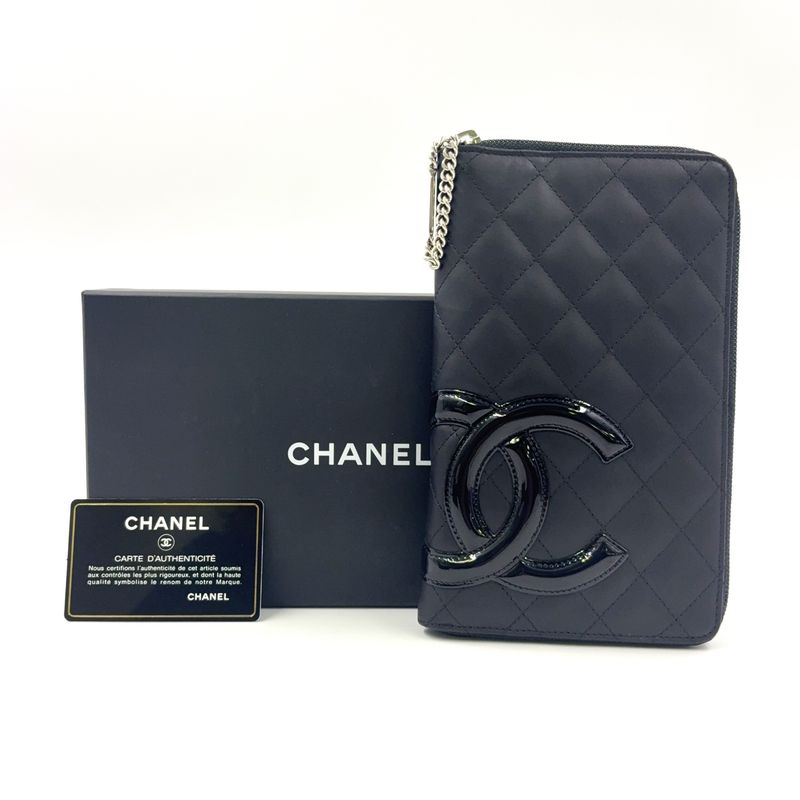 Chanel Cambon Line Coco Mark Round Zipper Serial No 19 Leather Black Long
