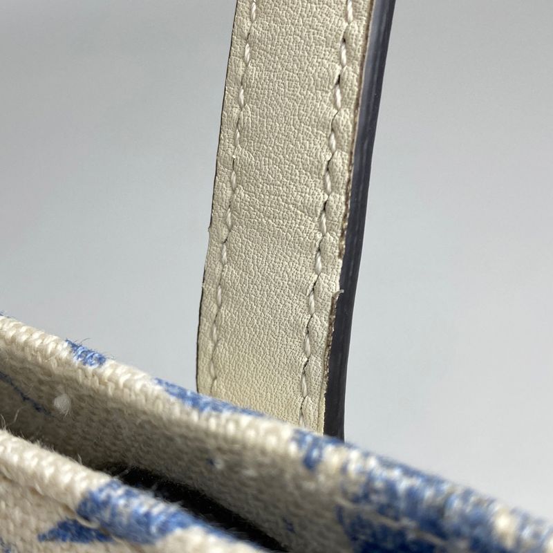 Gucci Herbarium Tote Handbag Floral GG Ribbon Tote Bag GG Canvas Off White