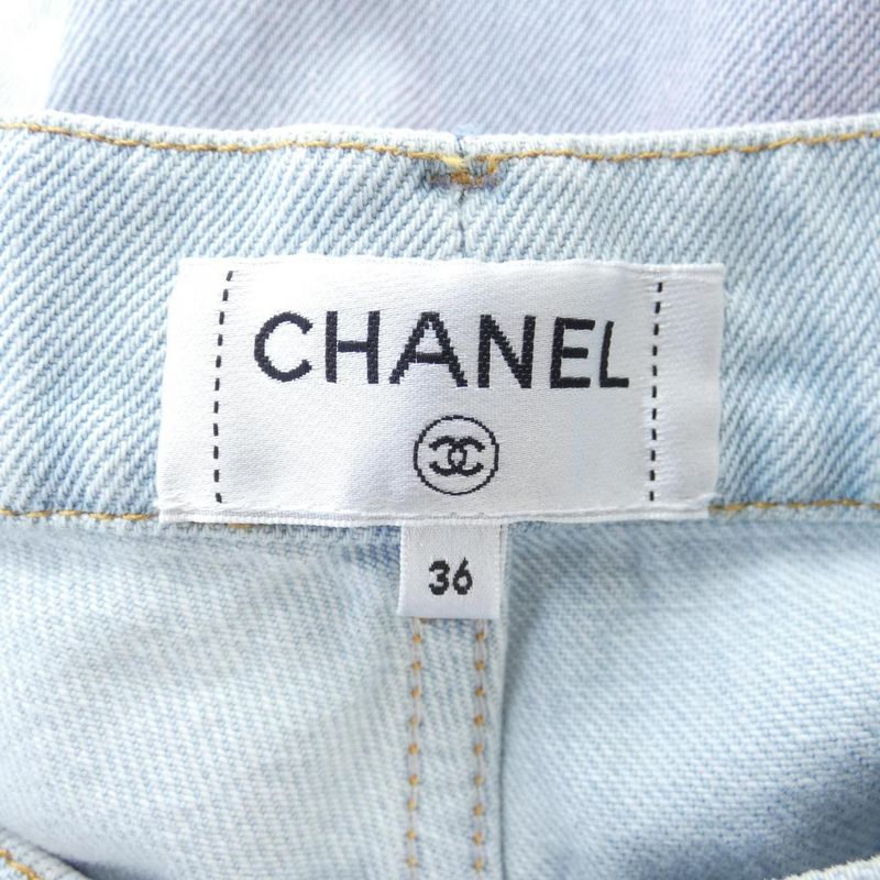 Chanel P76361v68290 Jeans
