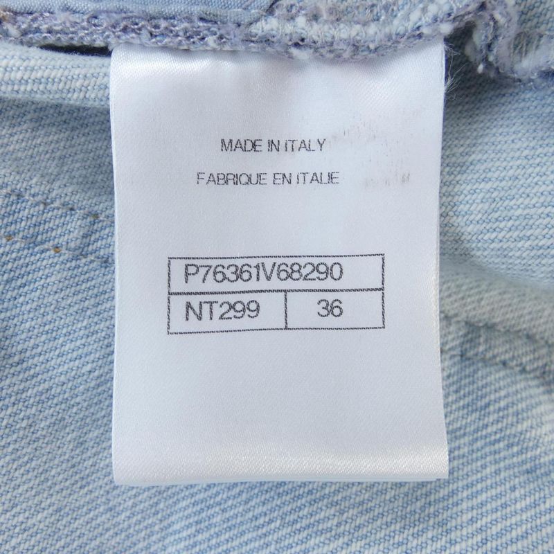 Chanel P76361v68290 Jeans