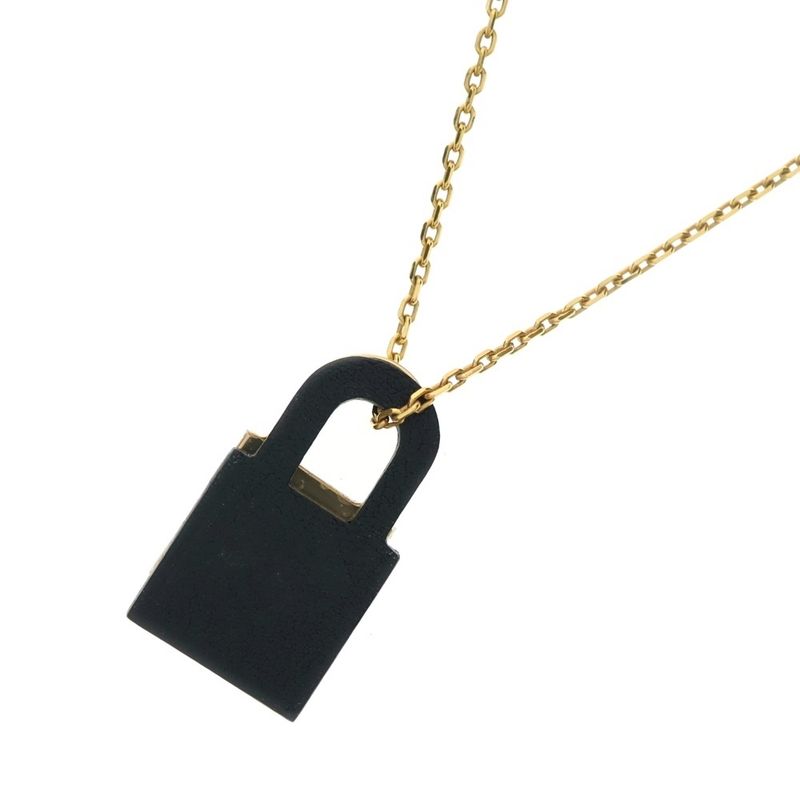 Hermes Eau Kelly Cannadier Motif Chain Leather Necklace Gold/black Stamped Z