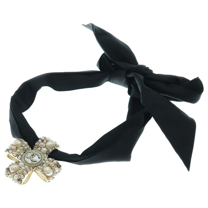 Chanel Coco Mark Faux Pearl Choker Necklace Pink And Gold Black