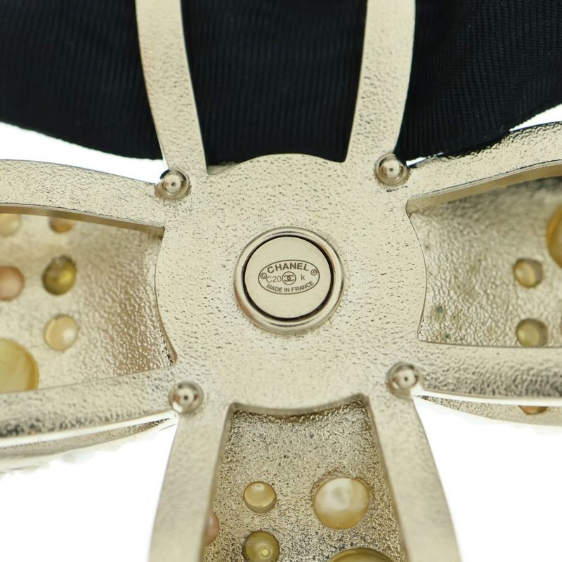 Chanel Coco Mark Faux Pearl Choker Necklace Pink And Gold Black