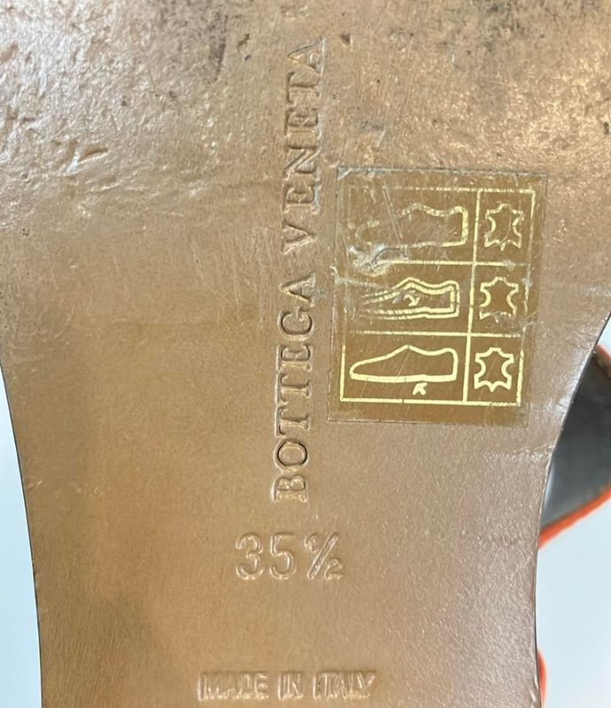 Bottega Veneta Sandals Women's Size 35 1/2 (S) Bottega Veneta