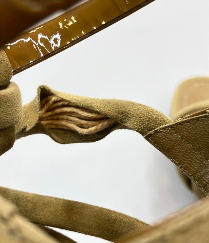 Louis Vuitton Suede Sandals Braided Women's SIZE 34 21.5cm (8.46in) Louis