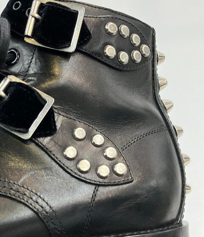 Saint Laurent Lace-up Boots Women's SIZE 38 25.0cm (9.84in) Saint Laurent