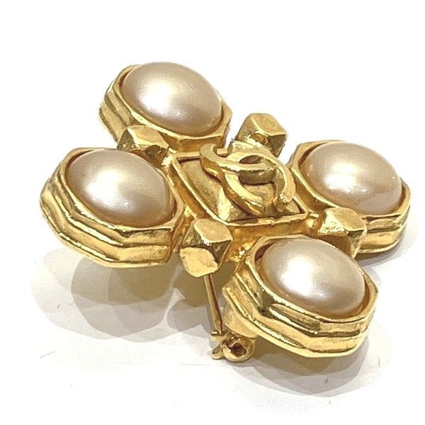 Chanel Coco Mark 97A GP X Faux Pearl Gold Branded Accessories Brooch Ladies
