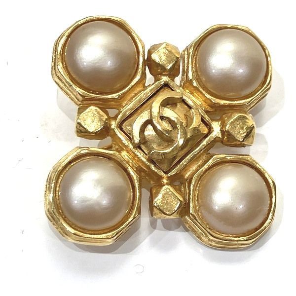 Chanel Coco Mark 97A GP X Faux Pearl Gold Branded Accessories Brooch Ladies