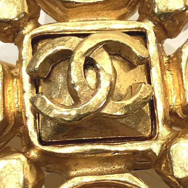 Chanel Coco Mark 97A GP X Faux Pearl Gold Branded Accessories Brooch Ladies