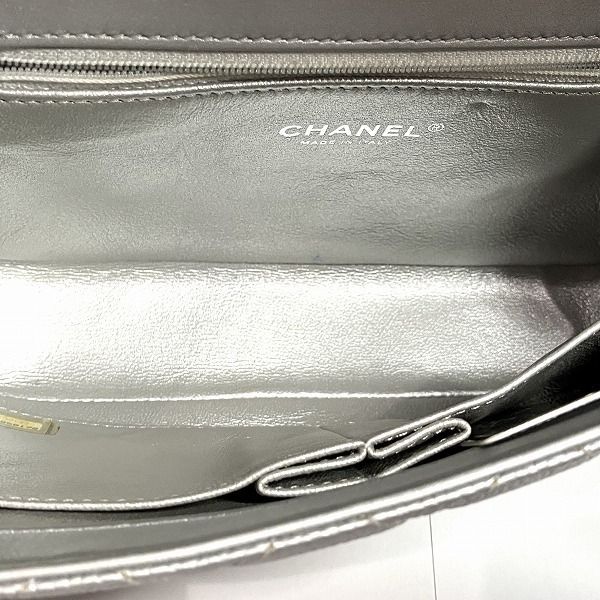 Chanel Matelasse Chain Shoulder Metallic Silver Bag Shoulder Bag Women