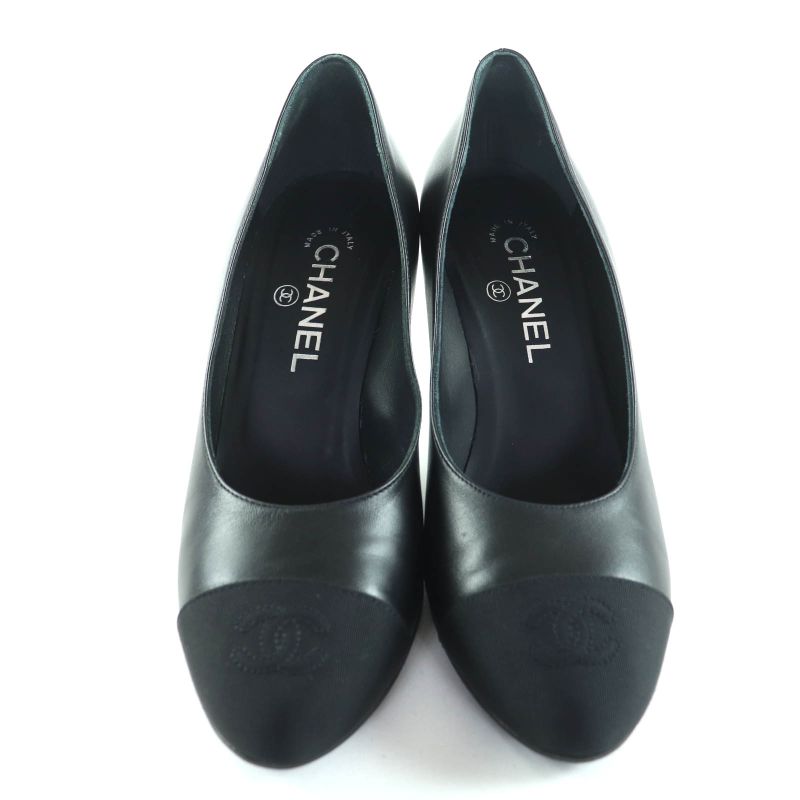 CHANEL 23S G40154 Lambskin Coco Embroidered Matelasse Plain Toe Leather Pumps