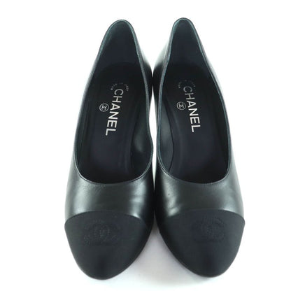 CHANEL 23S G40154 Lambskin Coco Embroidered Matelasse Plain Toe Leather Pumps