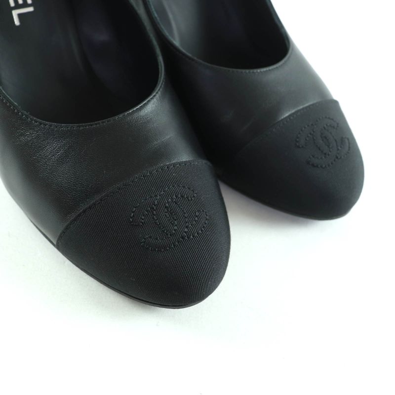 CHANEL 23S G40154 Lambskin Coco Embroidered Matelasse Plain Toe Leather Pumps