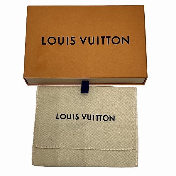 Louis Vuitton Portefeuille Capucines Compact M62159 Trifold Wallet Women