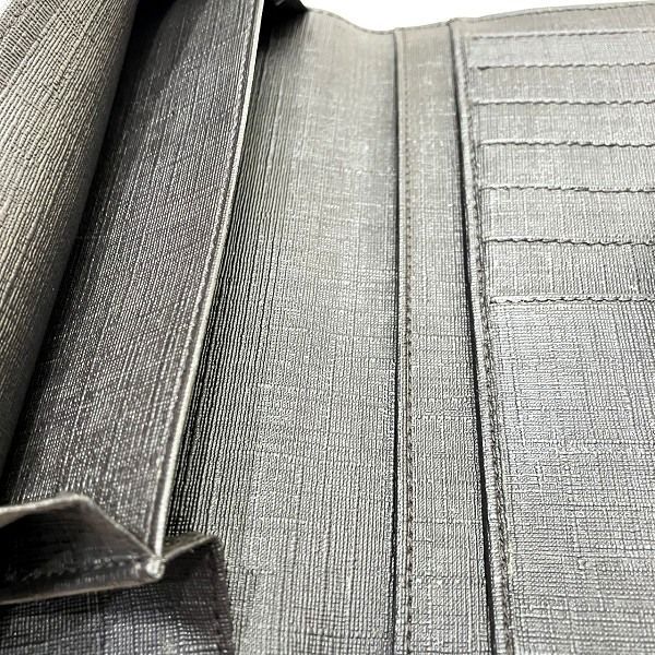 Gucci GG Supreme 212104 W-hook Long Wallet With Charm Trifold Women