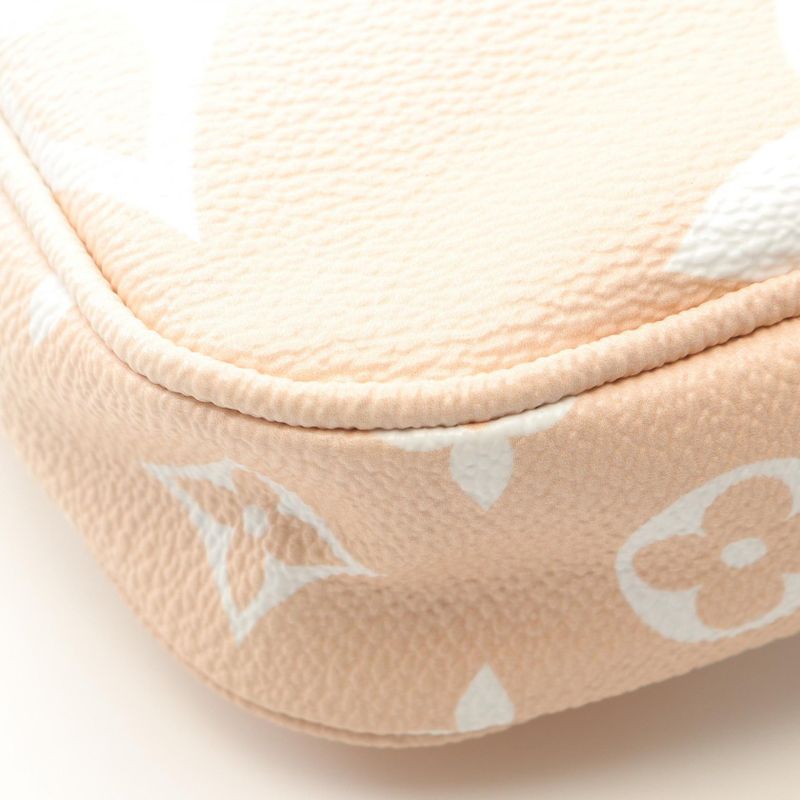 Louis Vuitton Shoulder Bag Muluti Pochette Accessoire By-the-pool M57634 Blume