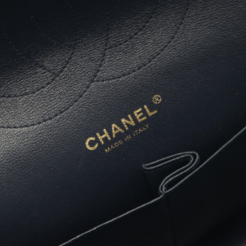 Chanel Shoulder Bag Matelasse W Flap Navy Lambskin Deca Matelasse Chain