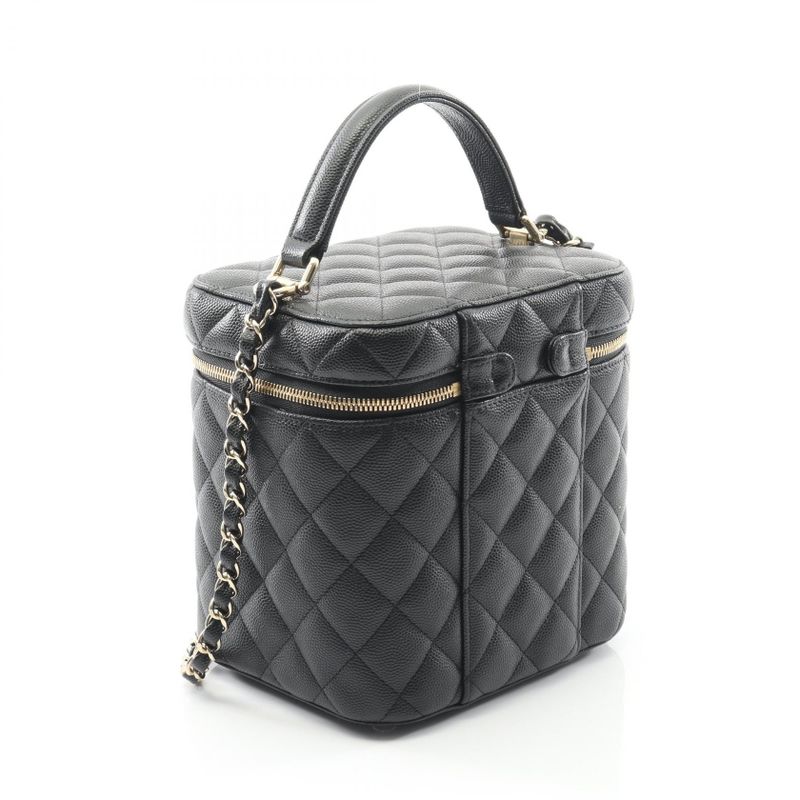 Chanel Shoulder Bag Matelasse Black Leather Calf Matelasse Vanity Chain
