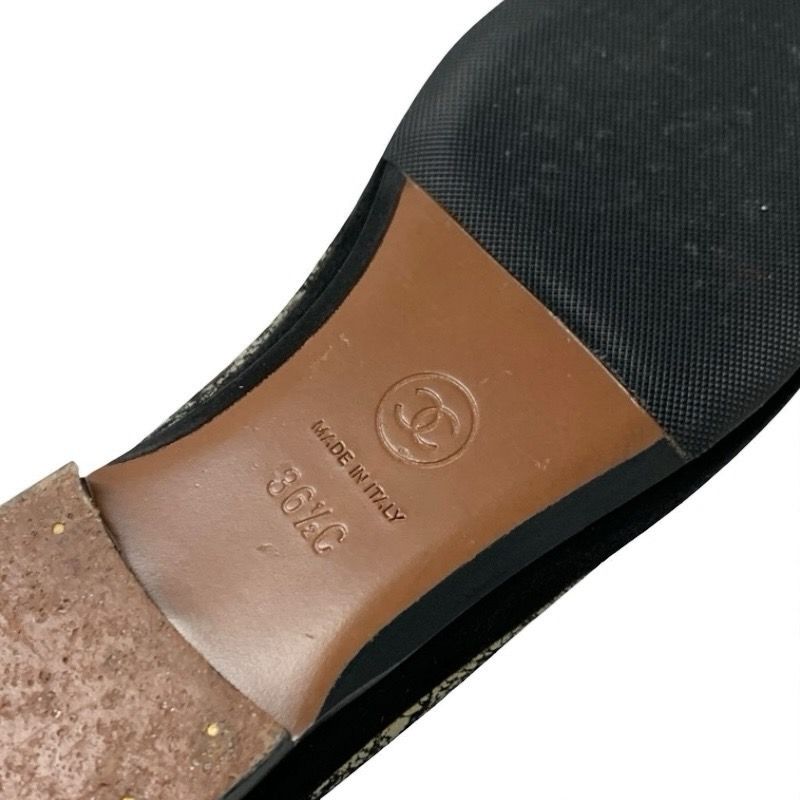 Chanel Loafer Leather Shoes Suede Leather Fabric Black Gold Here Mark