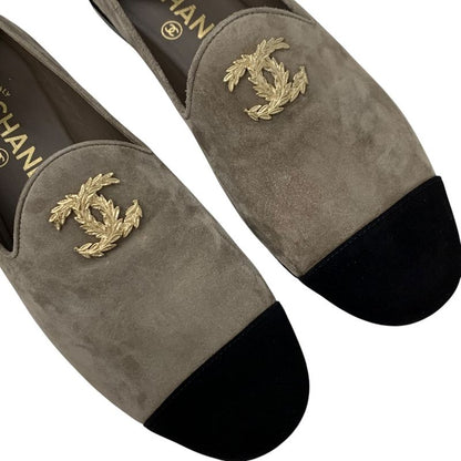 Chanel Flat Shoes Suede Gray Black Gold Here Mark Loafers