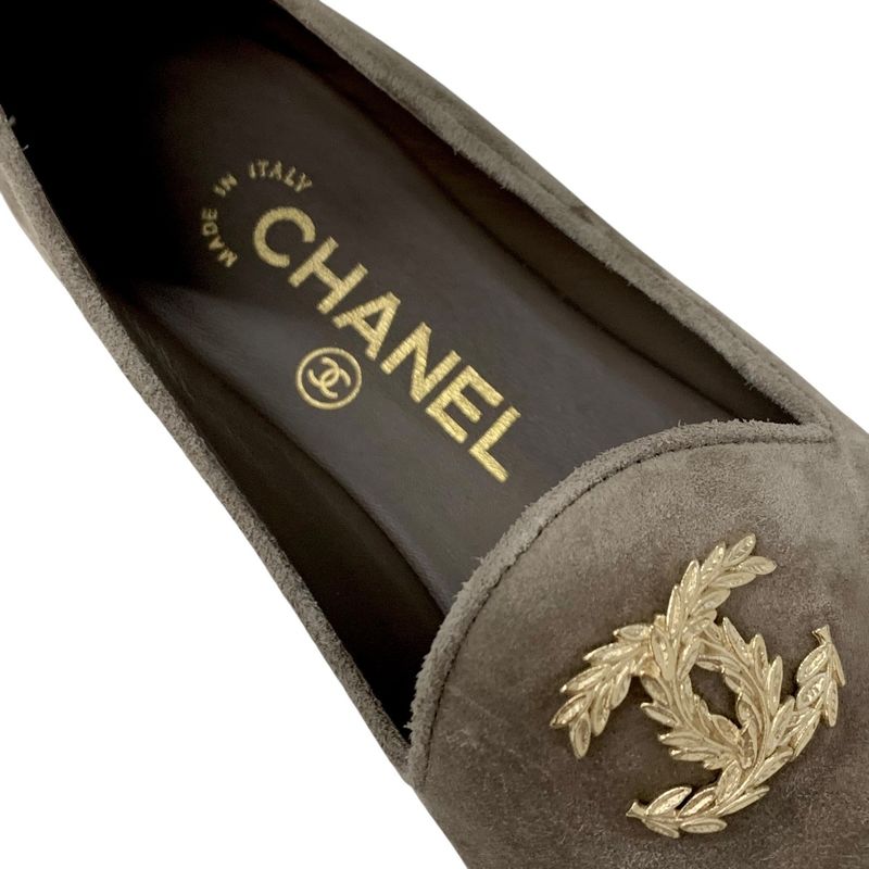 Chanel Flat Shoes Suede Gray Black Gold Here Mark Loafers