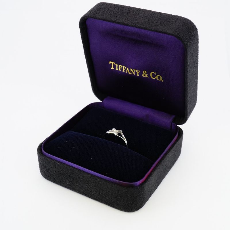 Tiffany & Co Ring Victoria 4PD Pt950 Platinum Diamond #9 Ladies