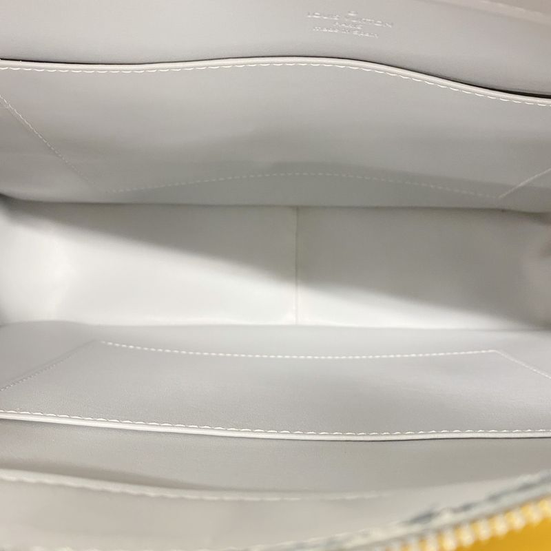 Louis Vuitton Tote Bag Vernis Columbus M91028 Gris Ladies