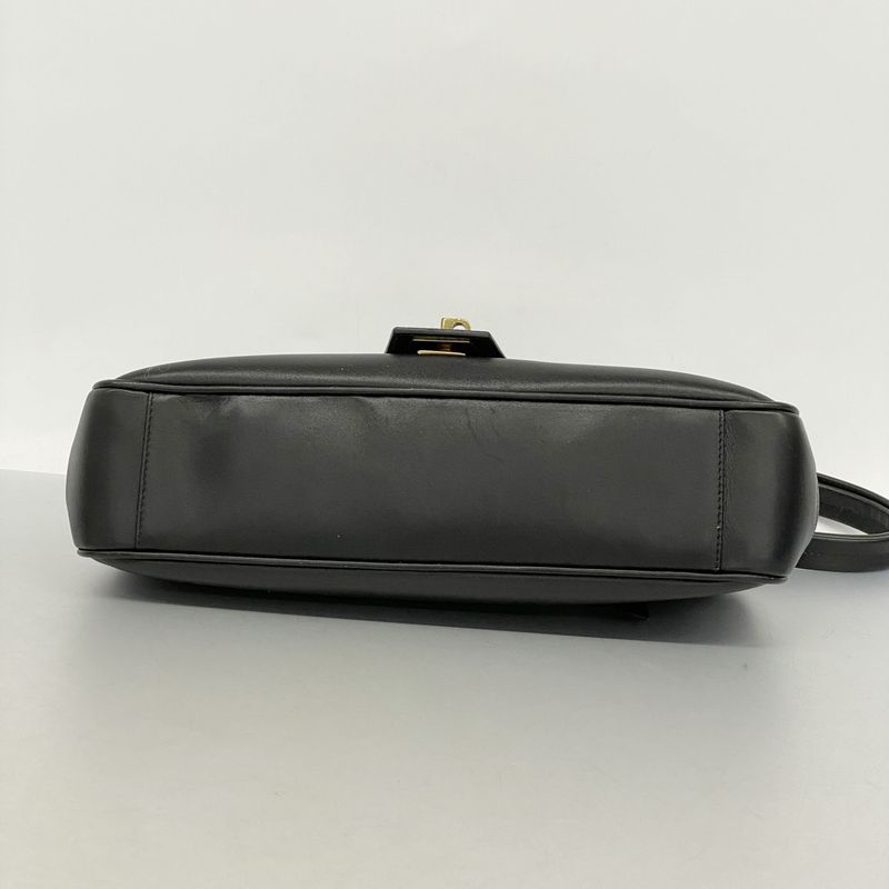 Gucci Shoulder Bag 90643 Leather Black Gold Hardware Women