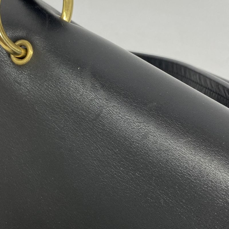 Gucci Shoulder Bag 90643 Leather Black Gold Hardware Women