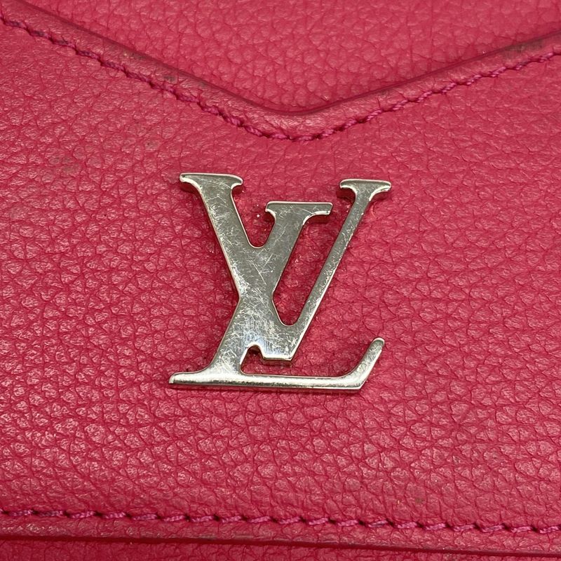 Louis Vuitton Card Case Porte Cult Lock Me M68555 Hot Pin Cles Deuce