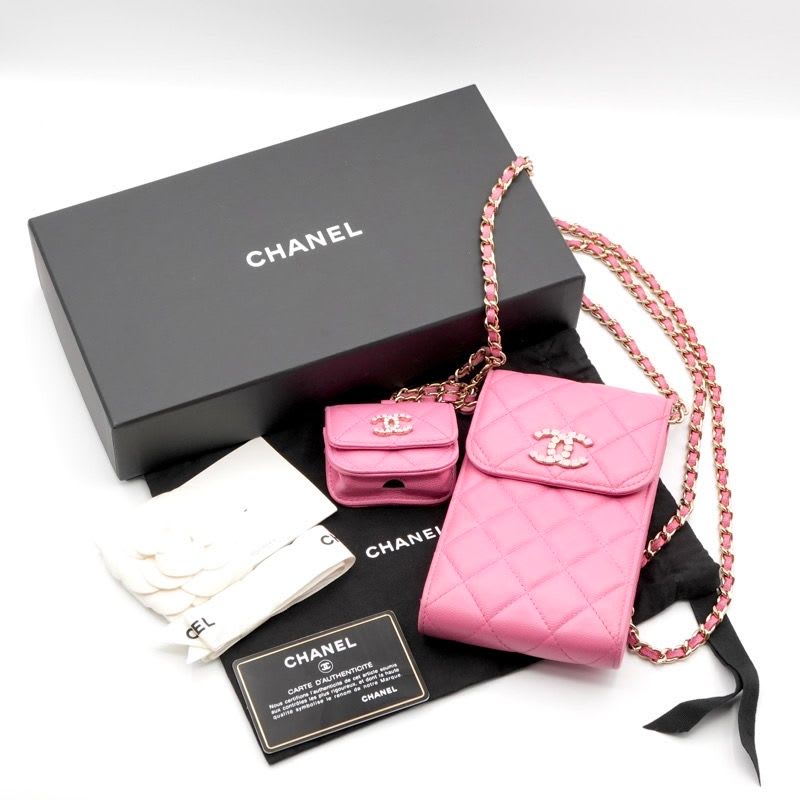 Chanel Bag Shoulder Pink Gold Quilted Phone Pouch Airpods Case
