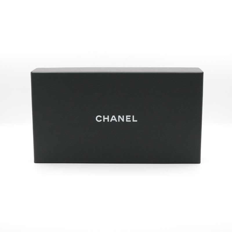 Chanel Bag Shoulder Pink Gold Quilted Phone Pouch Airpods Case
