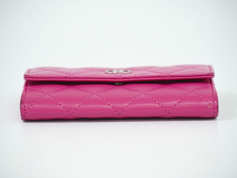 Authentic Chanel Coco Mark Matelasse Card Case Business Card Holder Lambskin