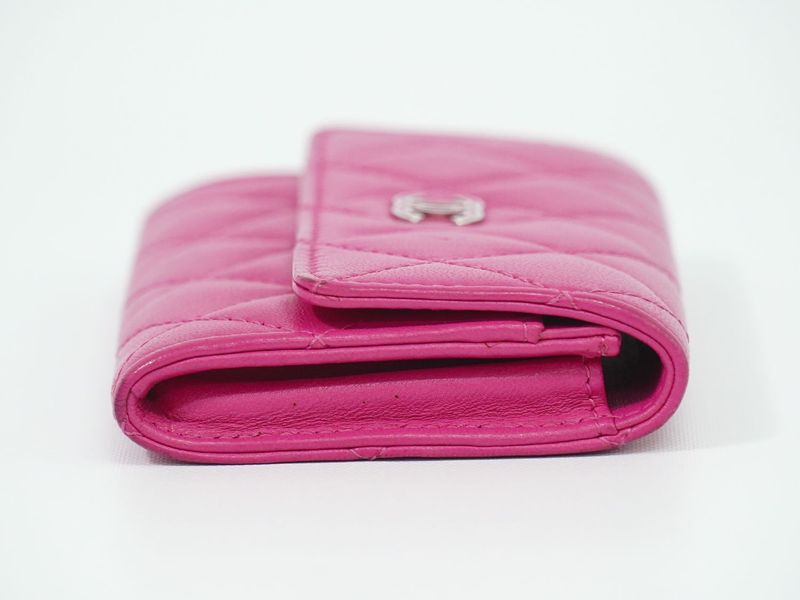 Authentic Chanel Coco Mark Matelasse Card Case Business Card Holder Lambskin