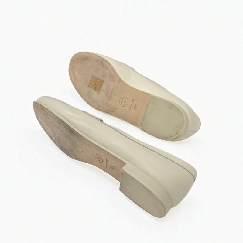 Chanel Loafer Leather Shoes Leather Beige Gold Here Mark Flat Shoes