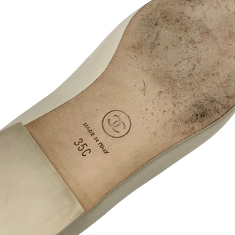 Chanel Loafer Leather Shoes Leather Beige Gold Here Mark Flat Shoes