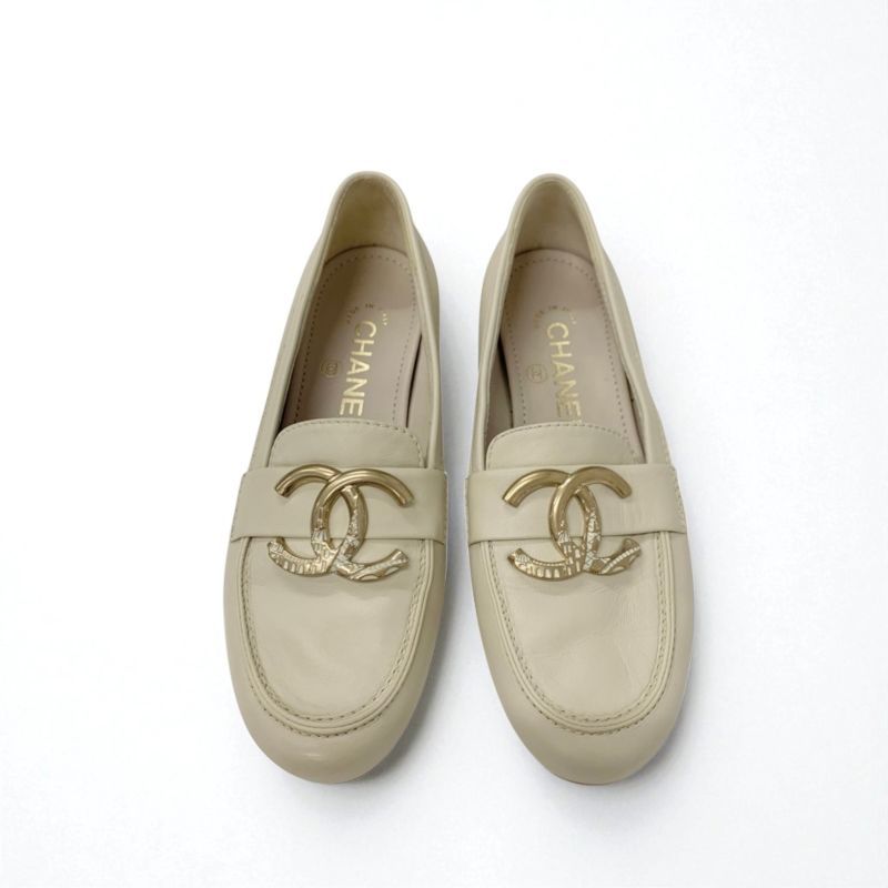 Chanel Loafer Leather Shoes Leather Beige Gold Here Mark Flat Shoes