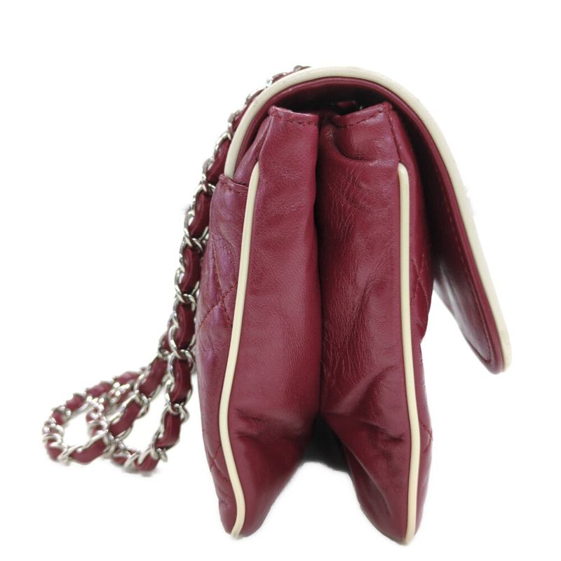 Chanel 2.55 Shoulder Bag / 12133403 / Red / Next-day Delivery Possible [] B