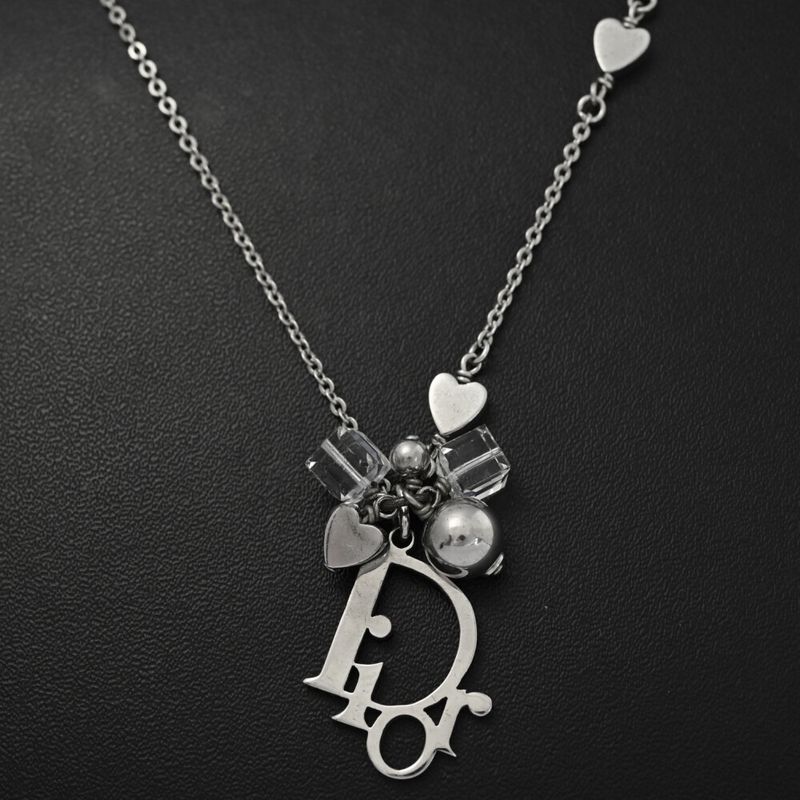 Christian DIOR Logo Heart Chain Necklace And Pendant / Alloy / Plating - 10.3g