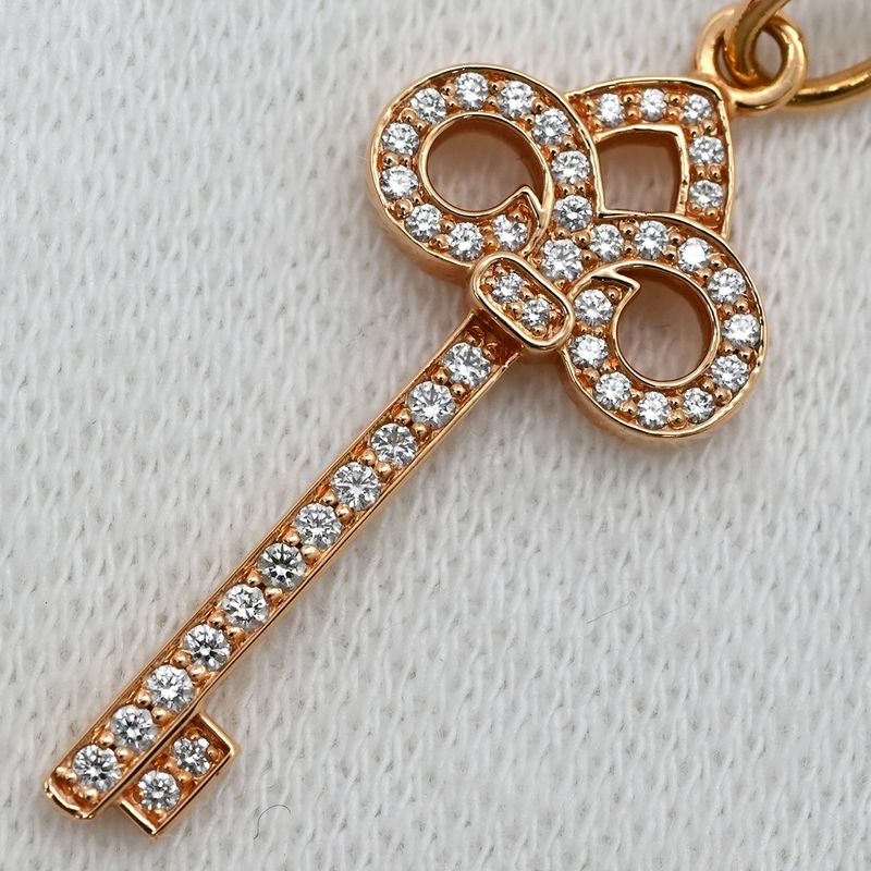 Tiffany & Co Tiffany & Co Necklace Fleur de Liskey Diamond Mini Pendant 18k