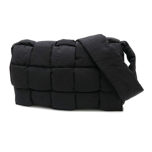 Bottega Veneta Maxi Padet Tech Cassette [grade A] (pre-owned)