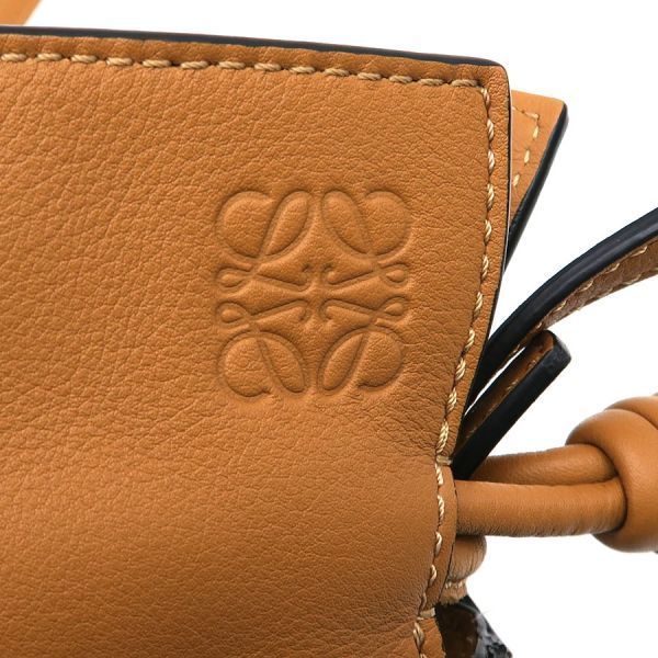 Loewe Flamenco Clutch Mini [grade A)