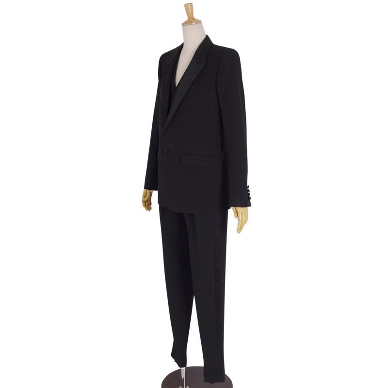 Saint Laurent Paris Setup